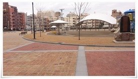 街中で結構広い天文館公園 街中で結構広い天文館公園