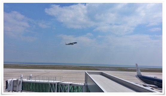 離陸中のスターフライヤー＠北九州空港