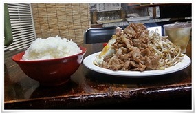 デカ盛り認定！末広食堂＠八幡東区宮田町～「豚しょうが焼」が凄いボリュームでした！【閉店】