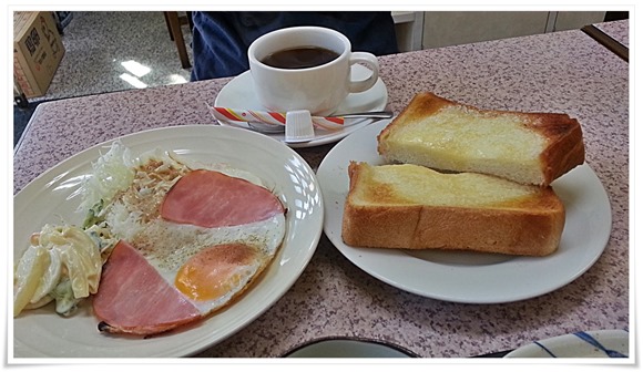 朝定食（洋）400円＠まんなおし食堂