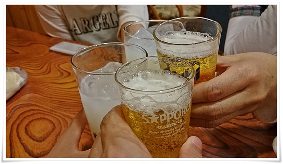 瓶ビールで乾杯＠喰わんか屋 中央町店