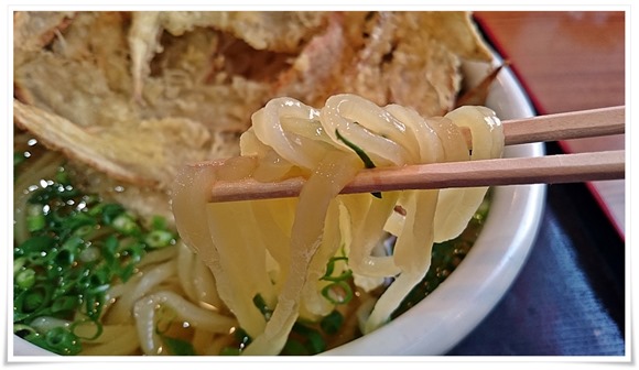 透明感のある麺＠うどん満月 陣原駅前店