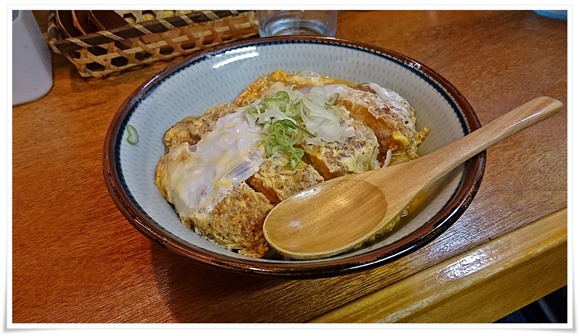 カツ丼＠うどん・そば めん吉