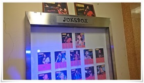 店頭の案内＠JUKE BOX