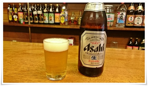 瓶ビールで乾杯＠井形酒店