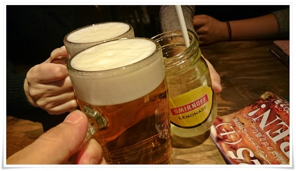 生ビールで乾杯＠鶏工房BARNHOF（バーンホーフ）