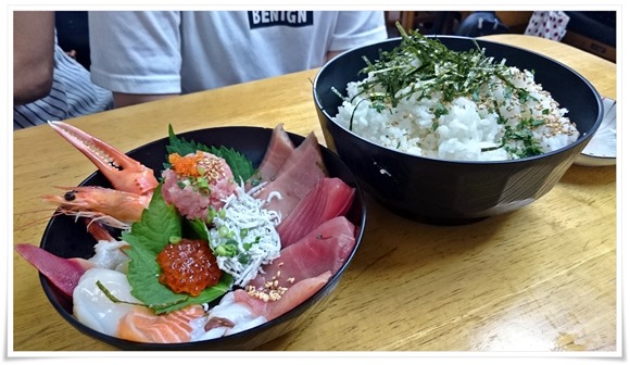 海鮮まぐろ丼＠小倉北区西港