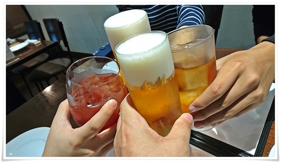 乾杯＠ラ・ルナ・ロッサ