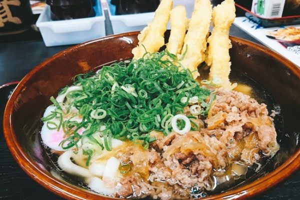 肉ごぼ天うどん＠資さんうどん本店