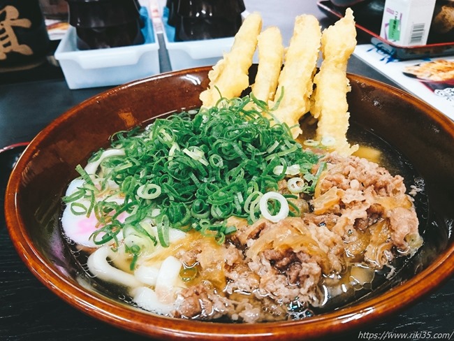 肉ごぼ天うどん＠資さんうどん本店