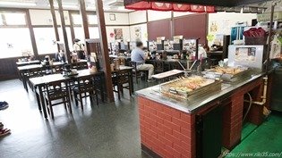 中央におでん鍋@資さんうどん本城店 中央におでん鍋@資さんうどん本城店