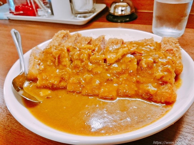 Ｗカツカレー登場＠ぽるんがのカレー屋