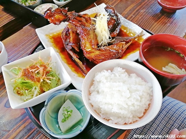 ブリのあら煮定食＠お食事処 さき