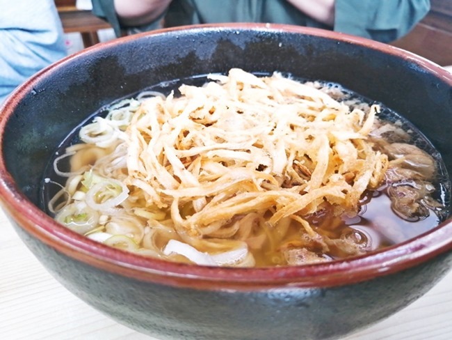 肉ごぼう天うどん＠うどん処ひじり