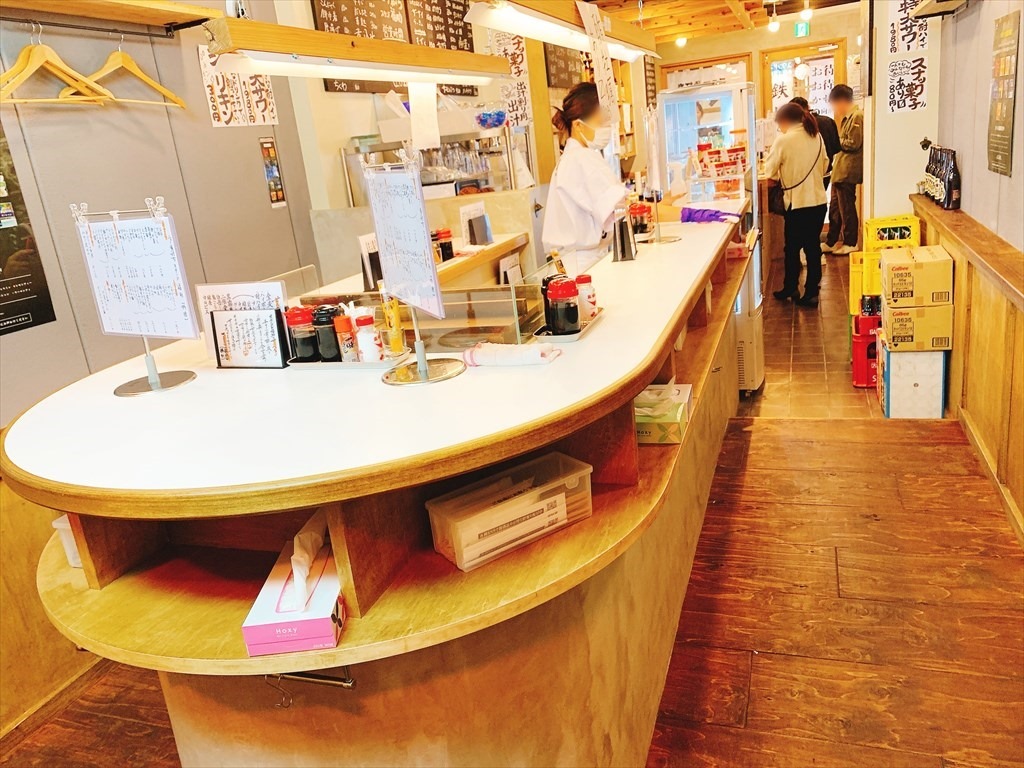 スタンド福助 店内の様子