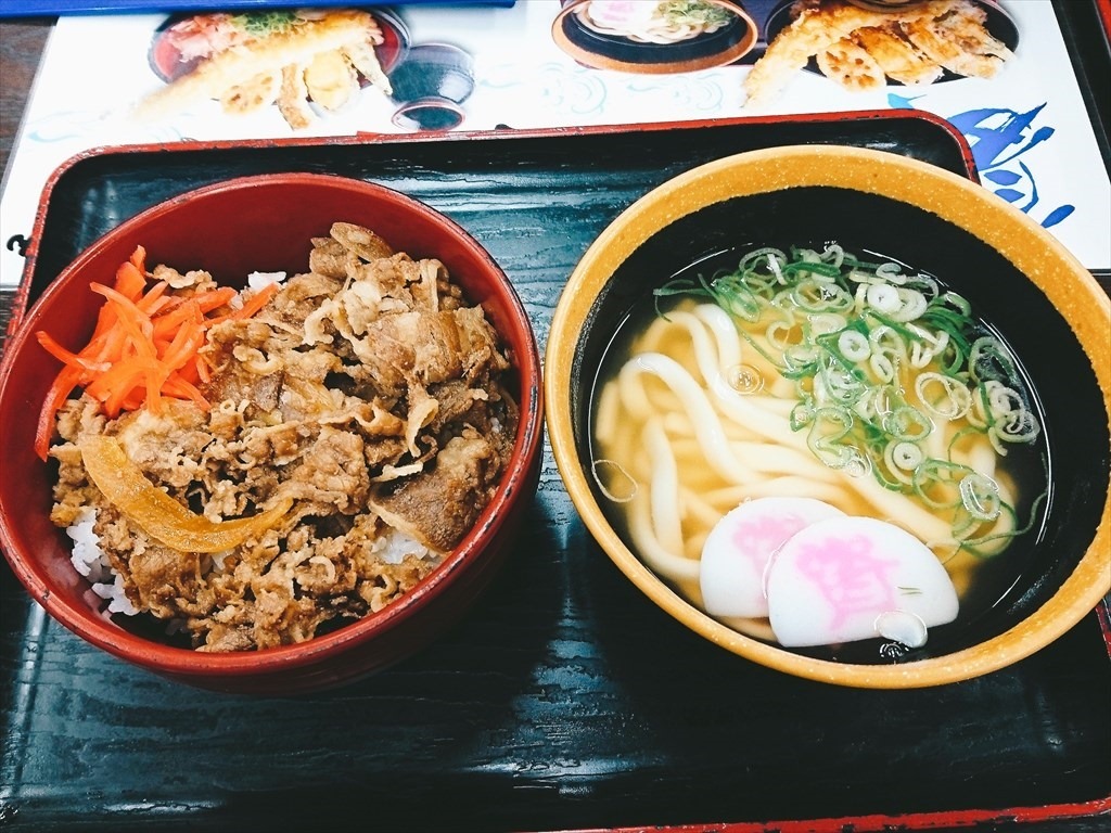 牛丼＋ミニうどん