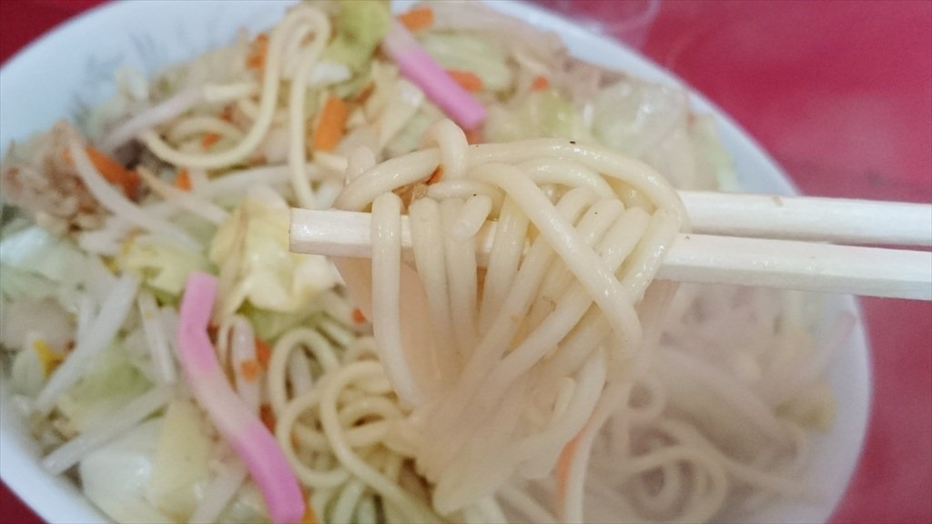 麺は太麺の軟やわ